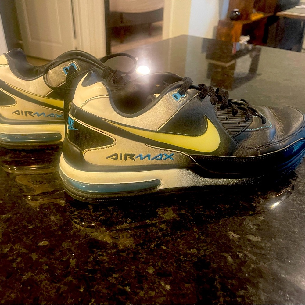 Nike air max. Light blue, white, and black.
